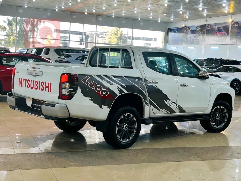 Mitsubishi L200